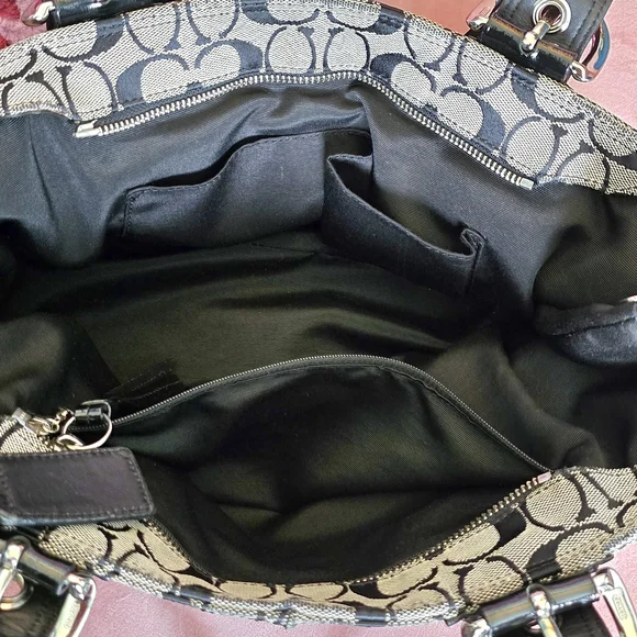 Coach Black And Gray Signature Print Jacquard Satchel - Picture 5 of 7